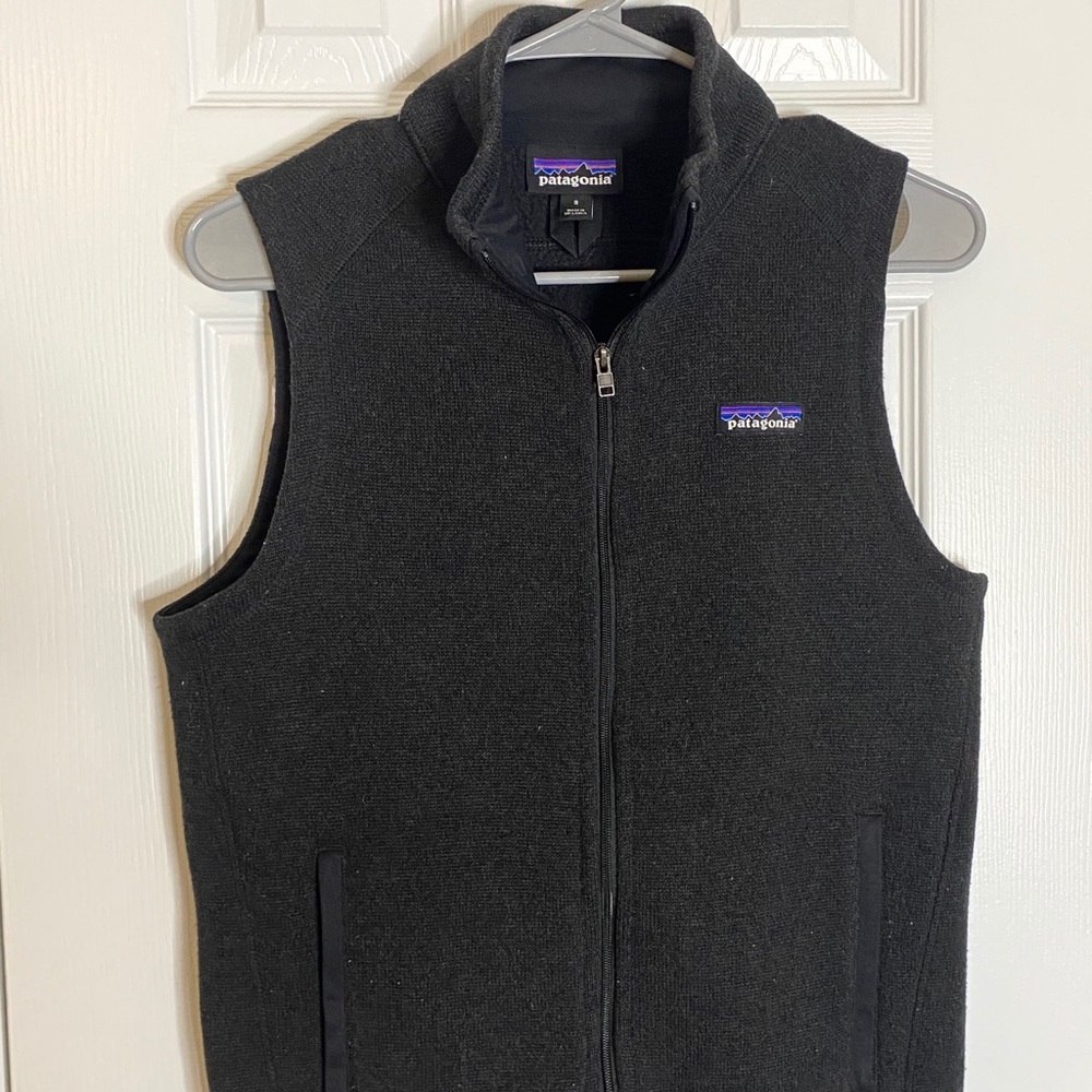 Patagonia Women’s better sweater vest — Black